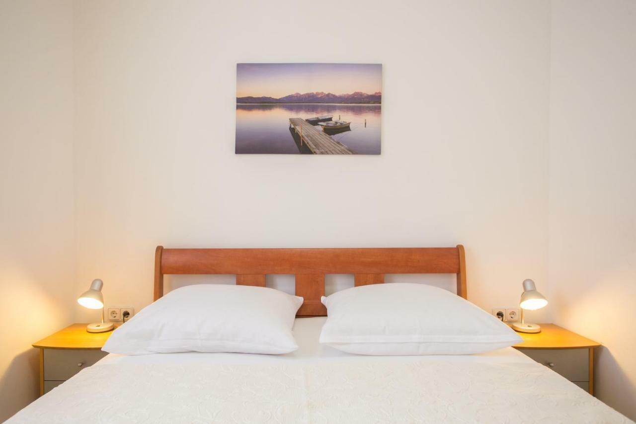 Apartment Smuljic Vrboska Zewnętrze zdjęcie
