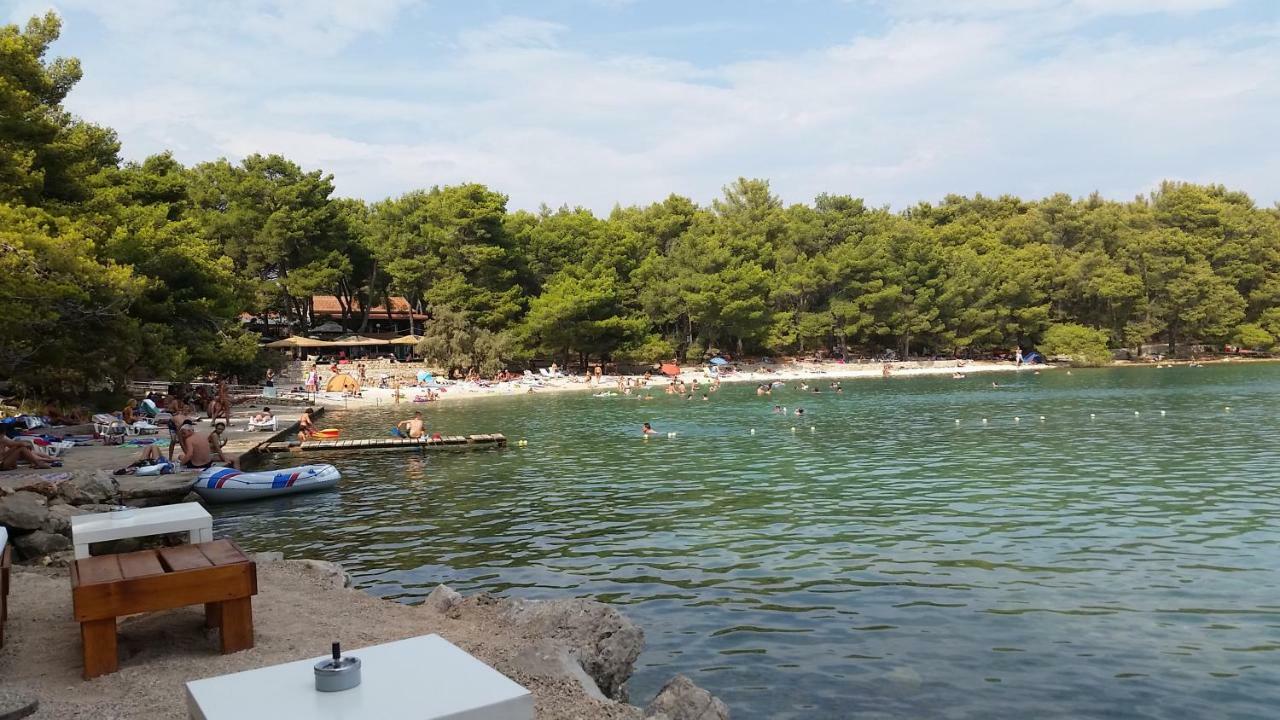 Apartment Smuljic Vrboska Zewnętrze zdjęcie