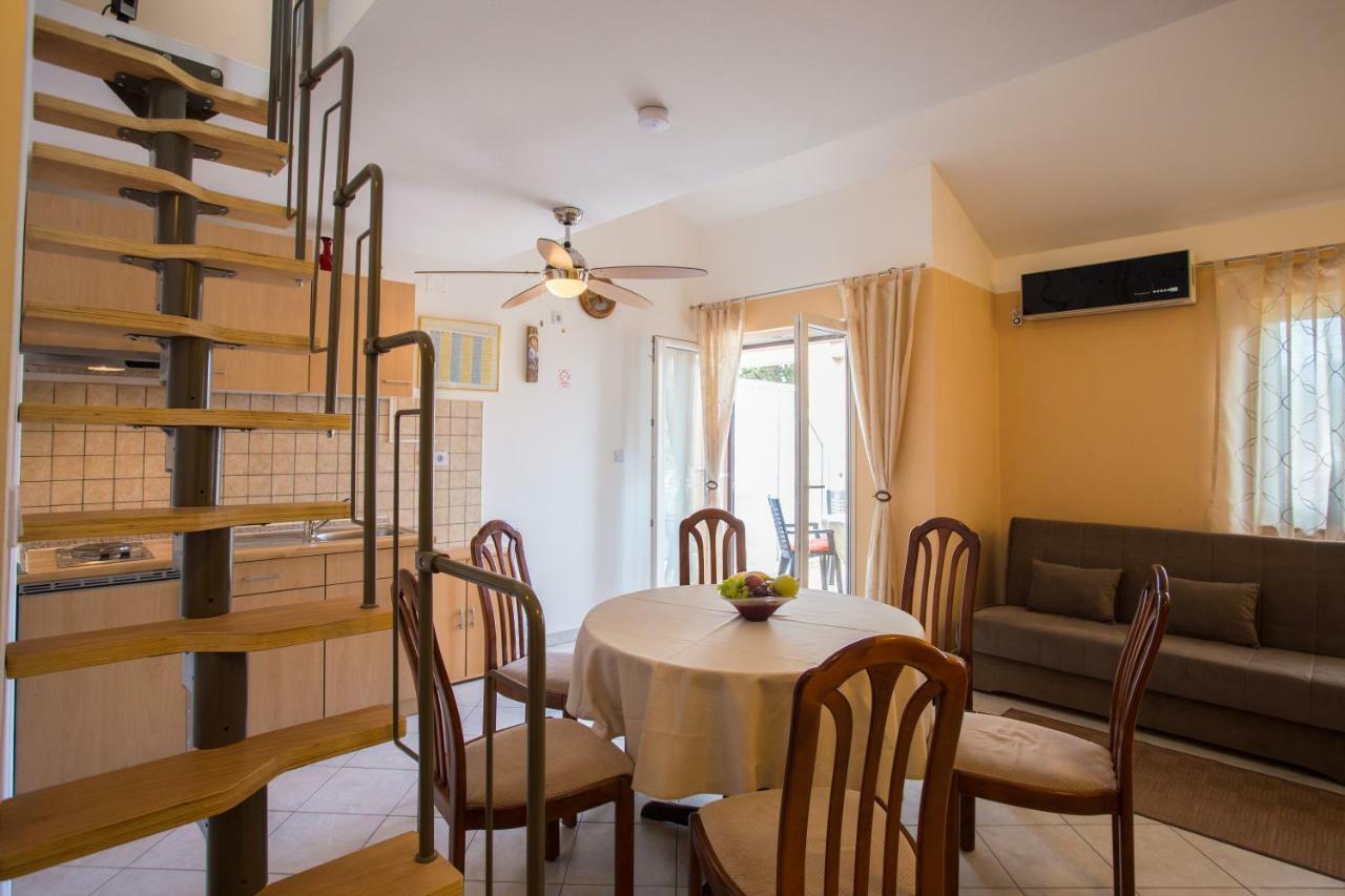 Apartment Smuljic Vrboska Zewnętrze zdjęcie